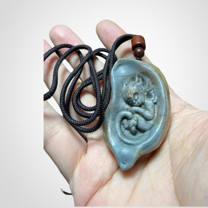 Monkey descending to the world of Gobi original stone carving play handles pendant