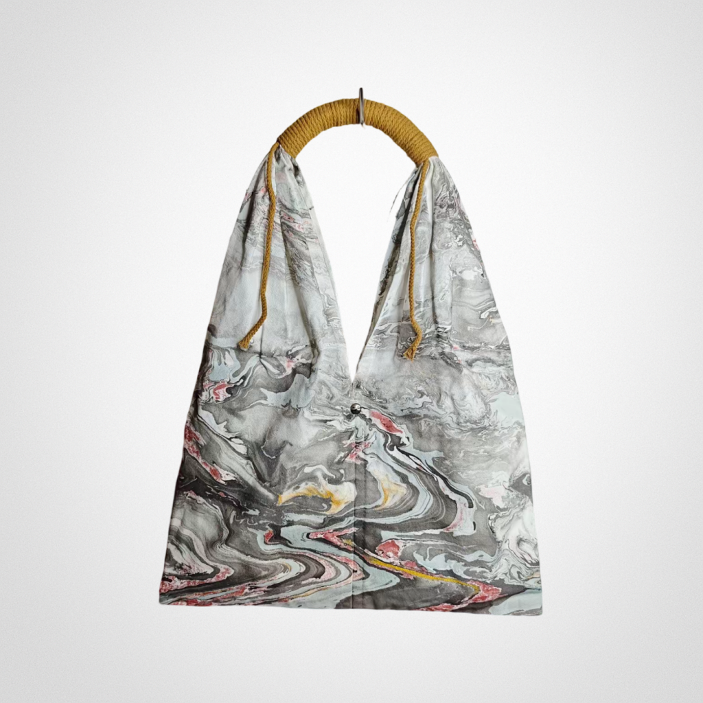 Ink World - Ancient-style Lacquer-Dyed Handmade Tote Bag (Comes with a random accessory)